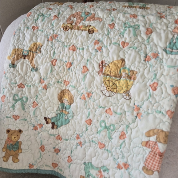 Vintage Baby Blanket Quilt - Picture 2 of 10